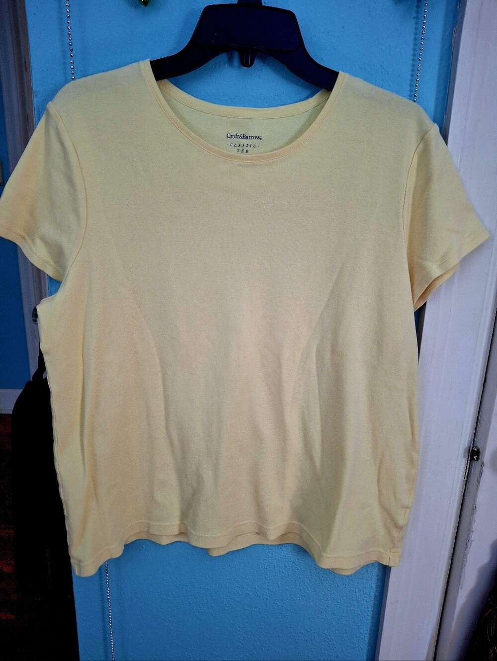 Croft & Barrow Women's XL Yellow Soft Knit 100% Cotton Classic Tee!